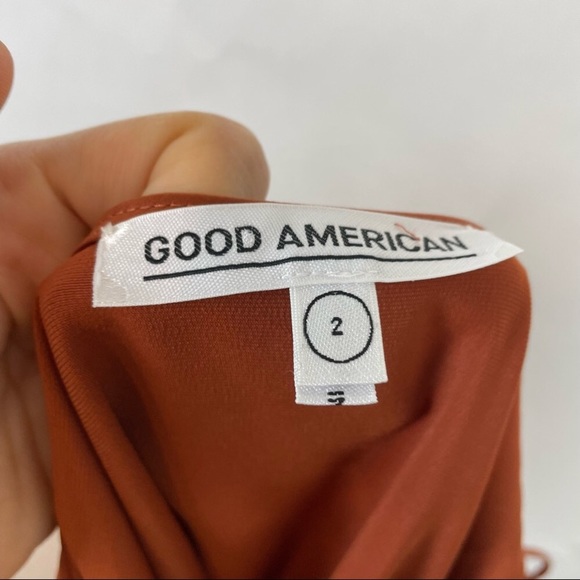 Good American The Ruched Satin Cami tank top satin in Copper size 2 (Medium) - Picture 8 of 8